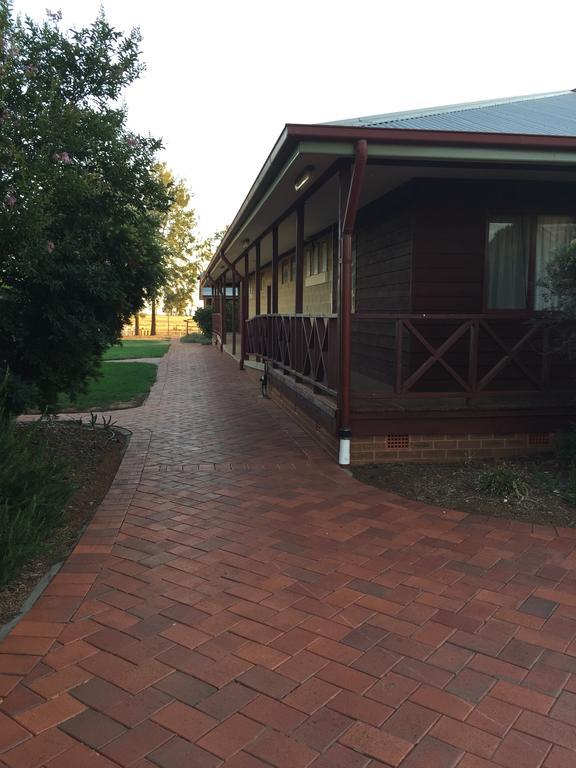Hotel Aussie Cabins Dubbo Exteriér fotografie